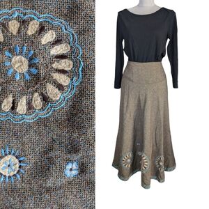 Bohemian embroidered tweed wool midi skirt size L a-line